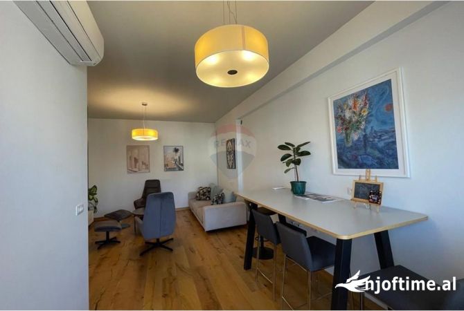 Ambient biznesi me qera 3+1 ne Tirane - 850 Euro