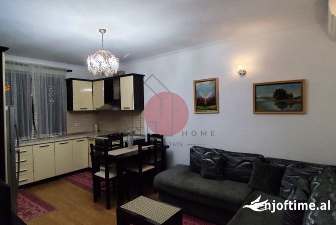 Shtepi me qera 2+1 ne Tirane - 600 Euro