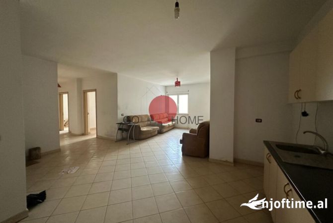 Shtepi ne shitje 3+1 ne Tirane - 120,000 Euro