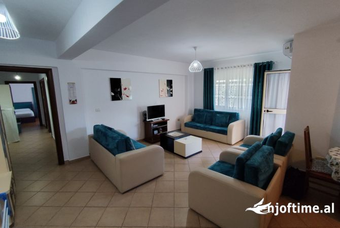 Apartament 2+1 me qera tek Malajziani