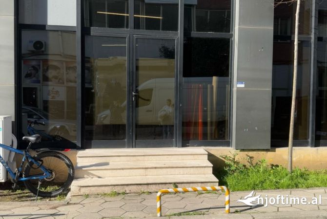 Ambient biznesi ne shitje 3+1 ne Tirane - 139,380 Euro