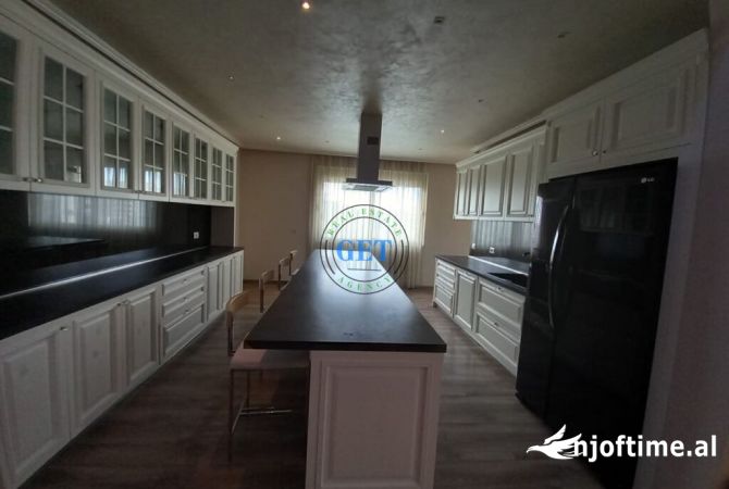 Shtepi ne shitje 2+1 ne Durres - 225,000 Euro