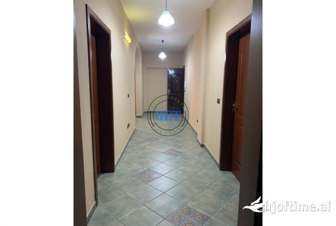 Shtepi ne shitje 7+1 ne Durres - 750,000 Euro
