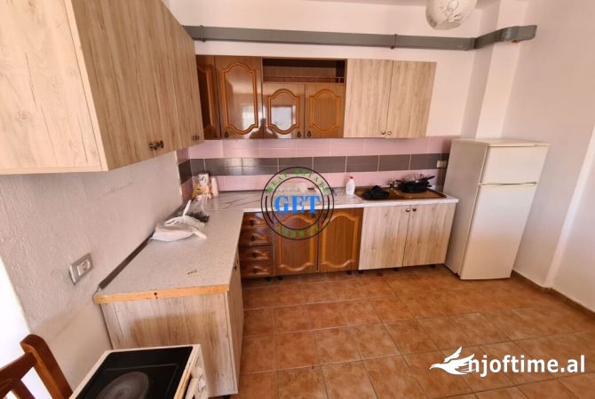 Shtepi me qera 1+1 ne Durres - 300 Euro