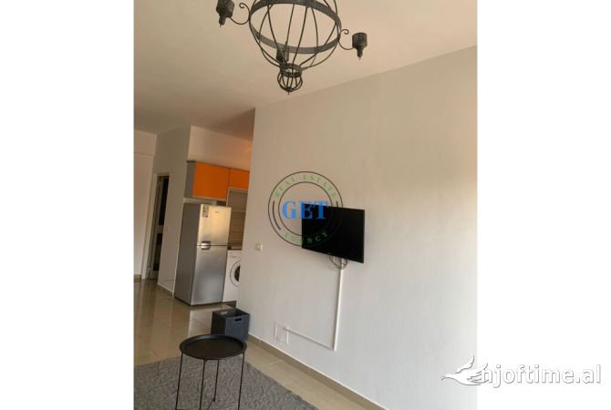 Shtepi me qera 3+1 ne Durres - 300 Euro