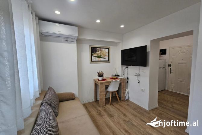Shtepi me qera 2+1 ne Tirane - 500 Euro