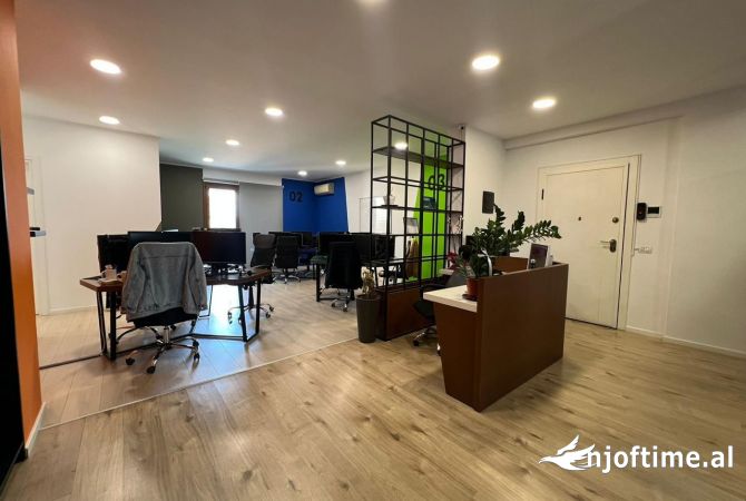 Ambient biznesi me qera 4+1 ne Tirane - 3,000 Euro