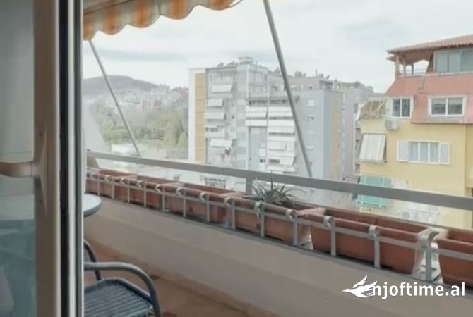 Shtepi me qera Apartament ne Tirane, 2+1, Mobilimi E mobiluar, Pagesa 75,000  Leke.