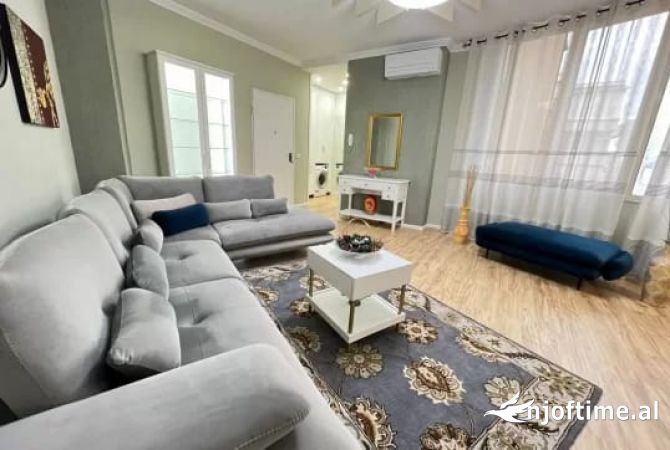 Shtepi me qera 1+1 ne Tirane - 600 Euro