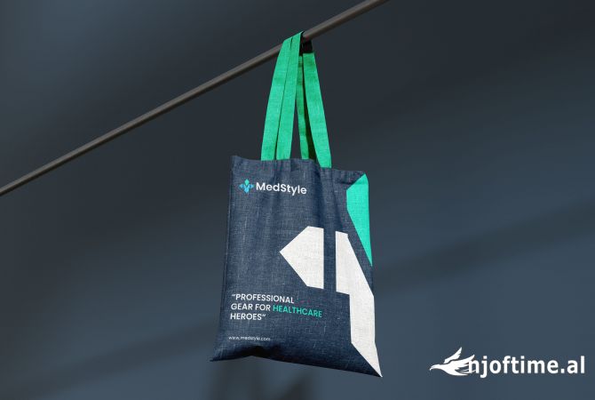 Job Offers in Tirana, Profession Shitese ne butik rrobash. , Beginner/Little experience, Payment 35,000  Leke.