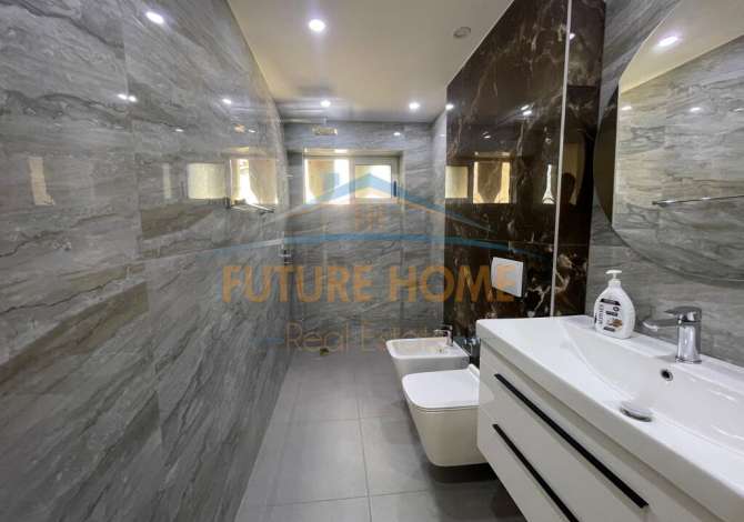 Ambient biznesi me qera 1+1 ne Tirane - 900 Euro