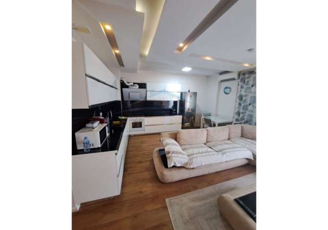Shtepi me qera 3+1 ne Tirane - 800 Euro
