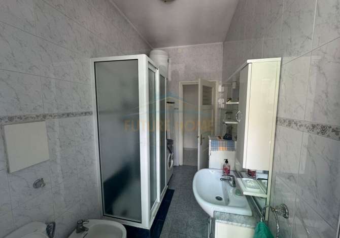Shtepi me qera 3+1 ne Tirane - 700 Euro