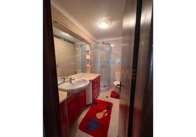 Shtepi me qera 3+1 ne Tirane - 700 Euro