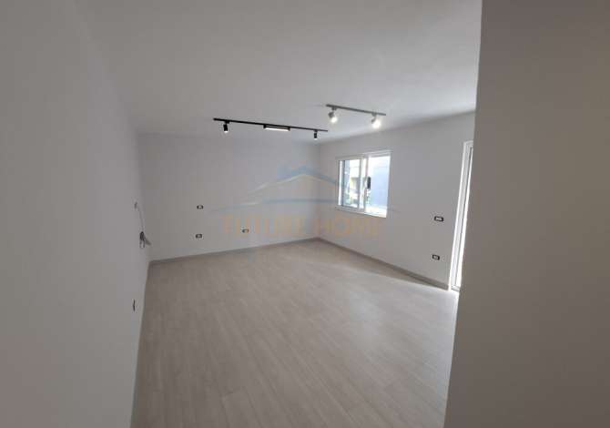Shtepi me qera 2+1 ne Tirane - 750 Euro