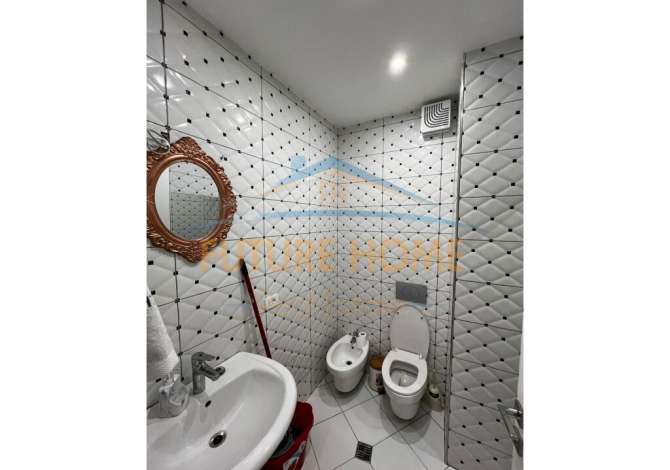 Ambient biznesi me qera 1+1 ne Tirane - 1,200 Euro