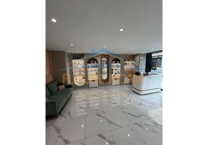 Qera, Ambient Biznesi, Sheshi Willson.