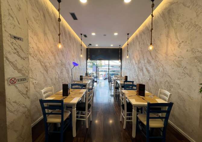 Ambient biznesi me qera 2+1 ne Tirane - 900 Euro