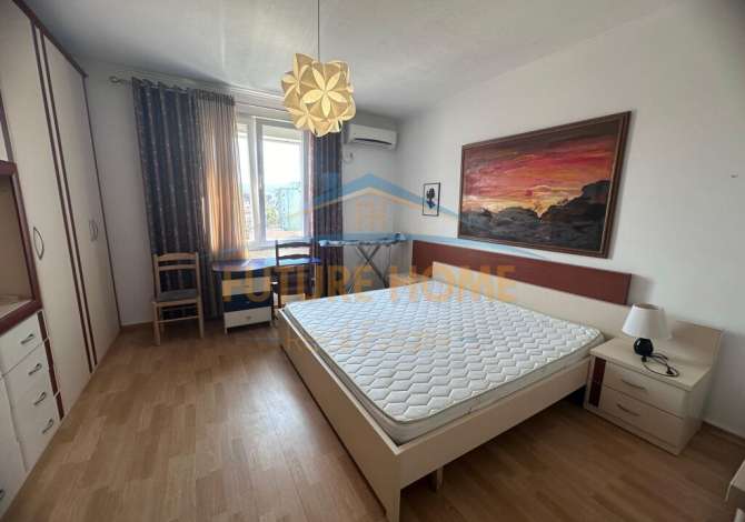 Shtepi me qera 3+1 ne Tirane - 1,000 Euro