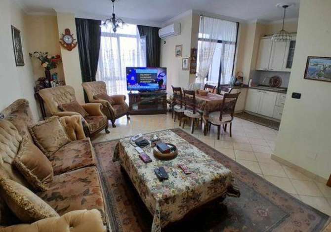 Shtepi ne shitje 1+1 ne Tirane - 90,000 Euro