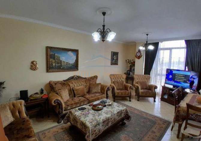 Shtepi ne shitje 1+1 ne Tirane - 90,000 Euro