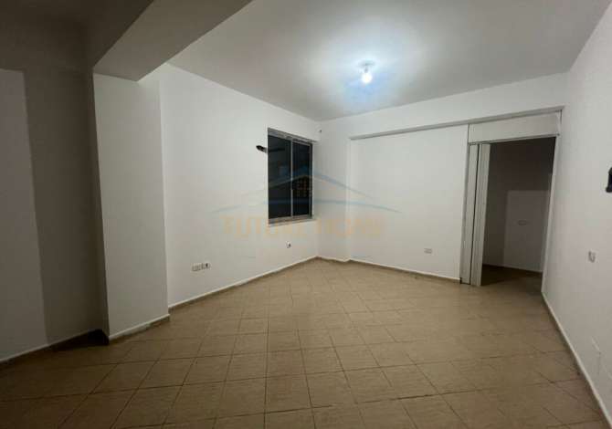 Shtepi me qera 2+1 ne Tirane - 400 Euro