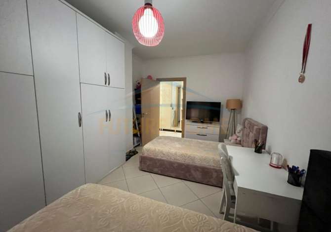 Shtepi ne shitje 2+1 ne Tirane - 170,000 Euro