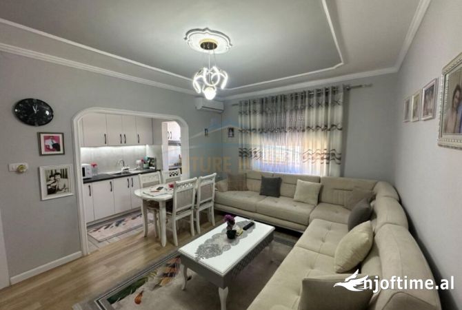 Shtepi ne shitje 2+1 ne Tirane - 97,000 Euro