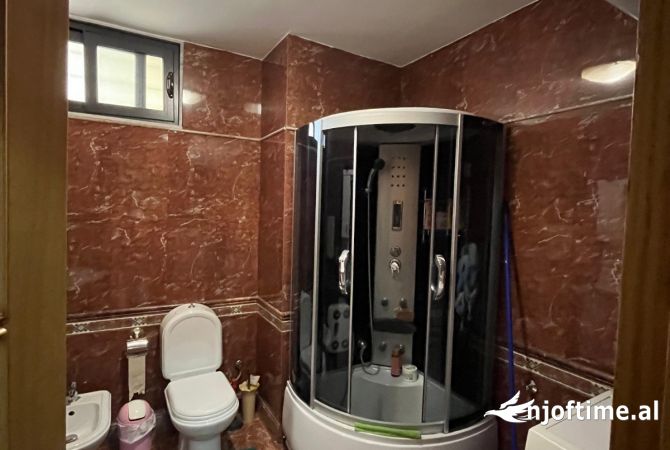 Shtepi ne shitje 2+1 ne Tirane - 186,000 Euro