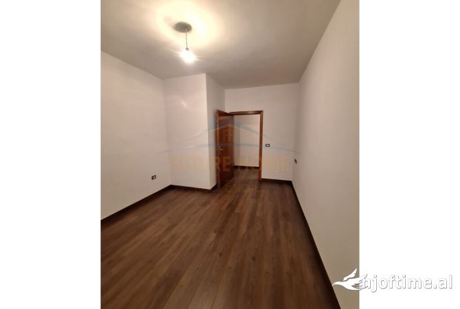 Shtepi ne shitje 2+1 ne Tirane - 159,000 Euro