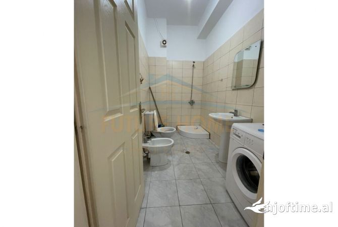 Shtepi ne shitje 2+1 ne Tirane - 130,000 Euro