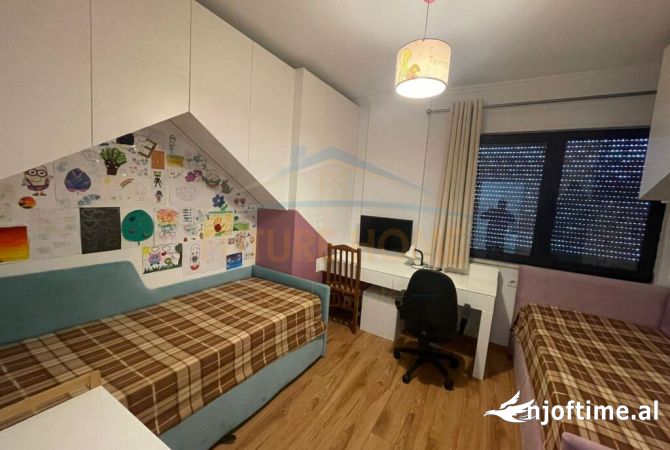 Shtepi ne shitje 3+1 ne Tirane - 210,000 Euro