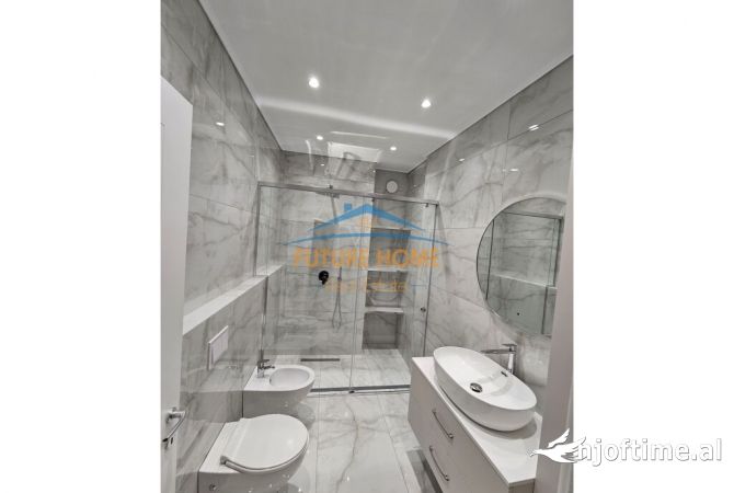 Shtepi me qera 2+1 ne Tirane - 1,000 Euro