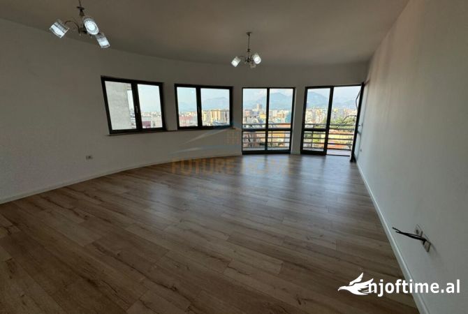 Shtepi ne shitje Apartament ne Tirane, 1+1, Mobilimi Bosh, pa mobiluar, Pagesa 147,000  Euro.