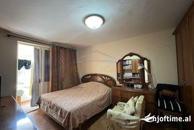 Shtepi ne shitje 2+1 ne Tirane - 235,000 Euro