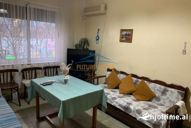 Shtepi me qera Apartament ne Tirane, 3+1, Mobilimi E mobiluar, Pagesa 600  Euro.