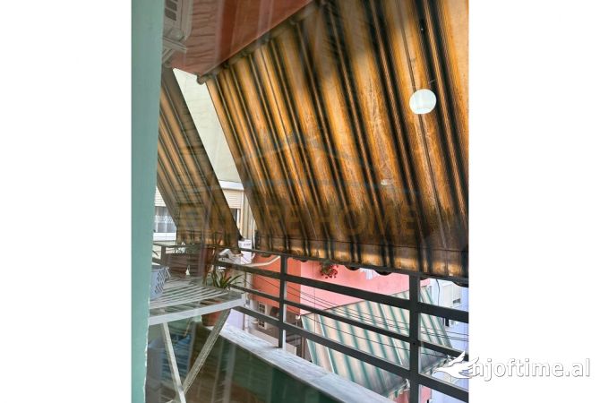 Shtepi ne shitje 2+1 ne Tirane - 160,000 Euro