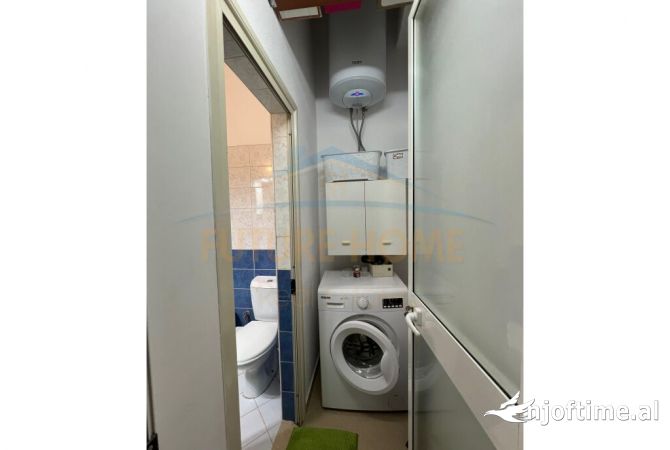 Shtepi ne shitje Apartament ne Tirane, 1+1, Mobilimi E mobiluar, Pagesa 60,000  Euro.