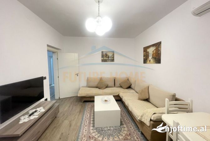 Shtepi ne shitje Apartament ne Tirane, 2+1, Mobilimi Bosh, pa mobiluar, Pagesa 137,500  Euro.