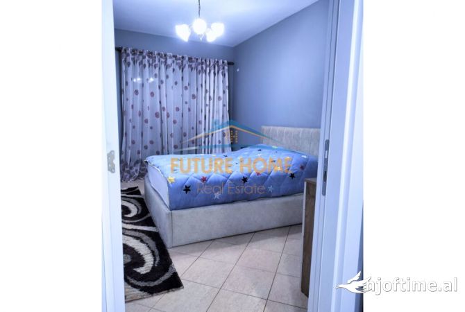 Shtepi ne shitje Apartament ne Tirane, 1+1, Mobilimi E mobiluar, Pagesa 94,000  Euro.