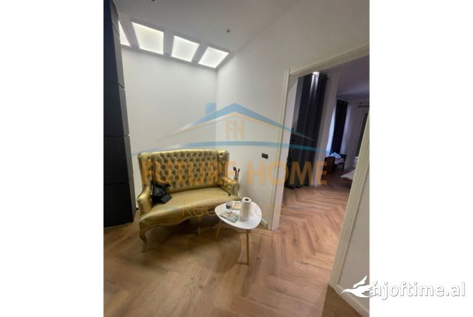 Shtepi ne shitje 2+1 ne Tirane - 280,000 Euro