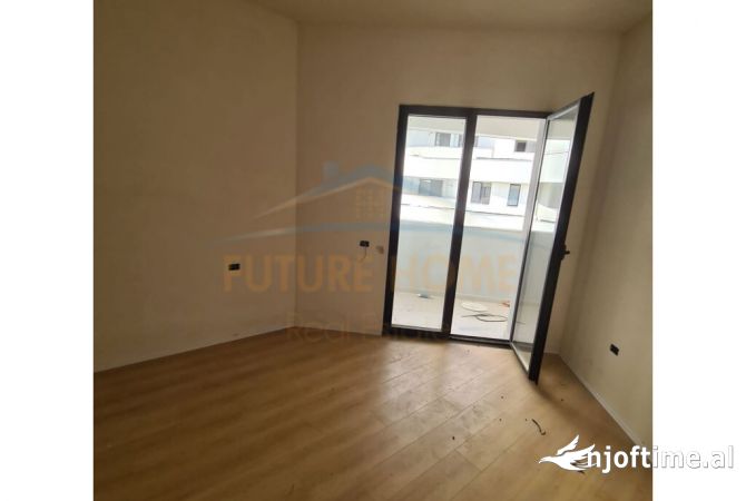 Shtepi ne shitje 2+1 ne Tirane - 264,000 Euro