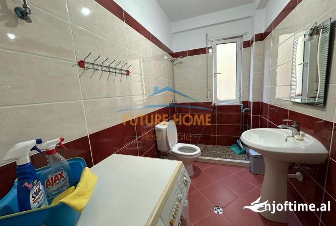 Shtepi me qera Apartament ne Tirane, 2+1, Mobilimi E mobiluar, Pagesa 550  Euro.