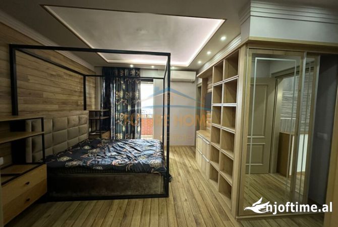 Shtepi me qera 2+1 ne Tirane - 1,000 Euro