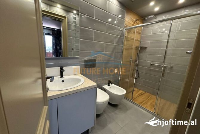 Shtepi me qera 2+1 ne Tirane - 1,000 Euro