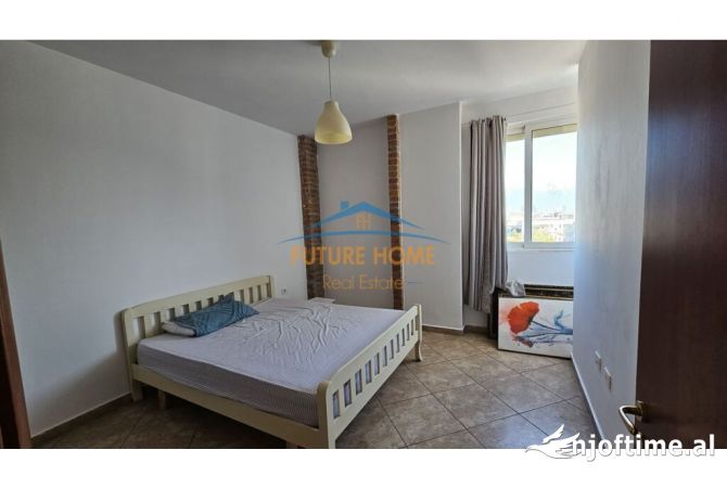 Shtepi ne shitje Apartament ne Tirane, 3+1, Mobilimi E mobiluar, Pagesa 131,000  Euro.