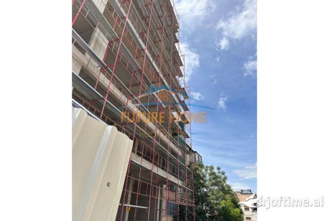 Shtepi ne shitje Apartament ne Tirane, 2+1, Mobilimi Bosh, pa mobiluar, Pagesa 142,800  Euro.