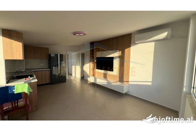Shtepi me qera 3+1 ne Tirane - 750 Euro