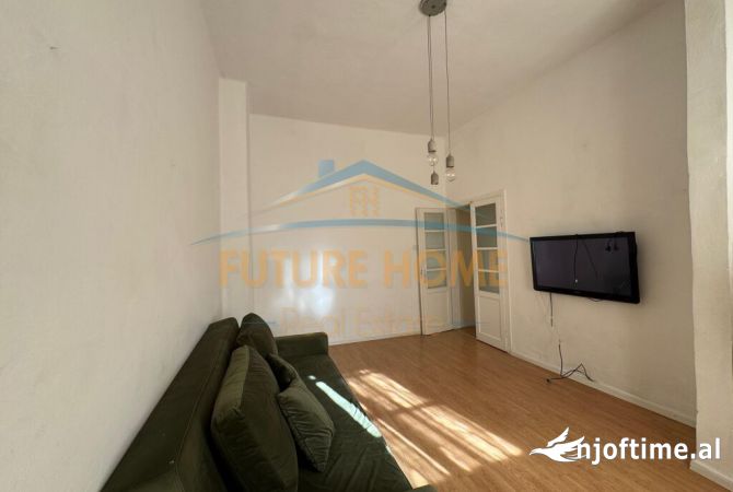 Shtepi me qera 2+1 ne Tirane - 600 Euro
