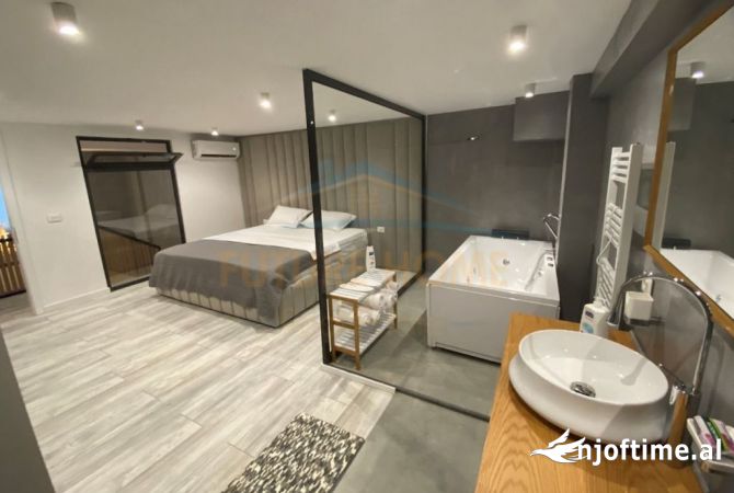 Shtepi me qera Duplex(shtepi me 2 kate) ne Tirane, 2+1, Mobilimi E mobiluar, Pagesa 1,500  Euro.
